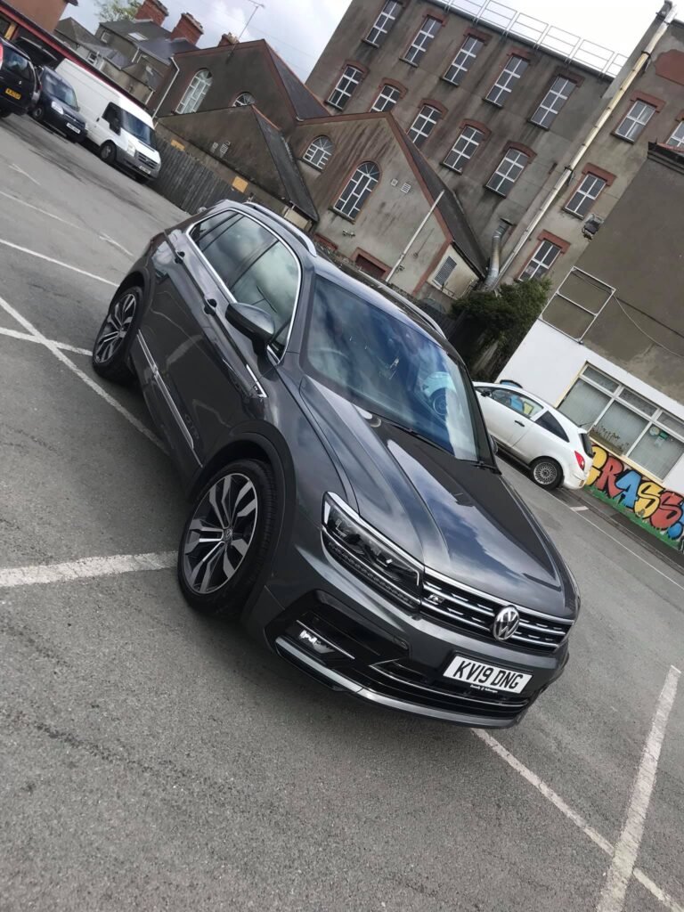 A  E-Mobile-Valeting-2